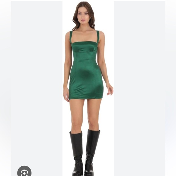 Lucy in the Sky- Maxine Satin Bodycon Dress in Green small - Picture 1 of 12